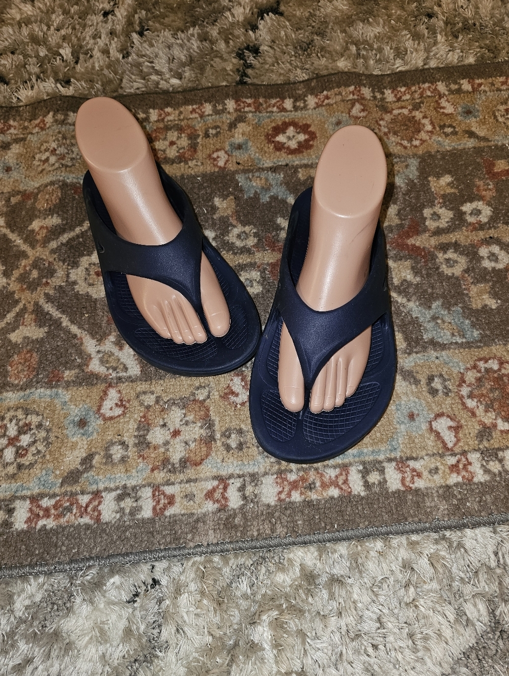 OOFOS 'OOriginals' Sandals Flipflops Recovery Navy Blue Size 8 Good Pre-owned!